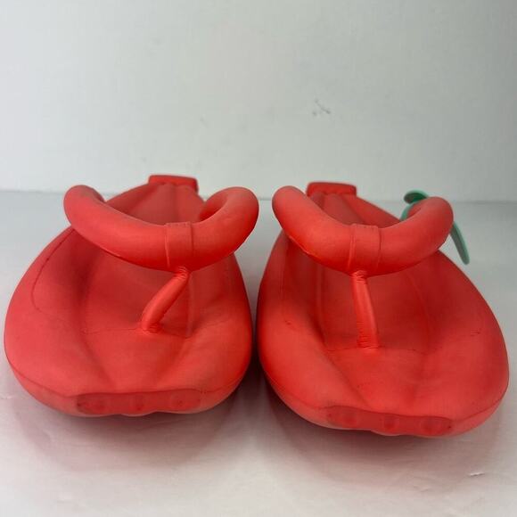 Unisex Banana Shaped Flip Flops Thick Padded Slippers Beach Pool Sandals 38-39 - Picture 3 of 9